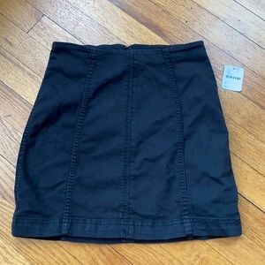 Free People Black Denim skirt size 4